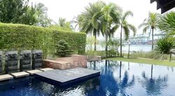 Ocean Drive (D4), Detached #423248101
